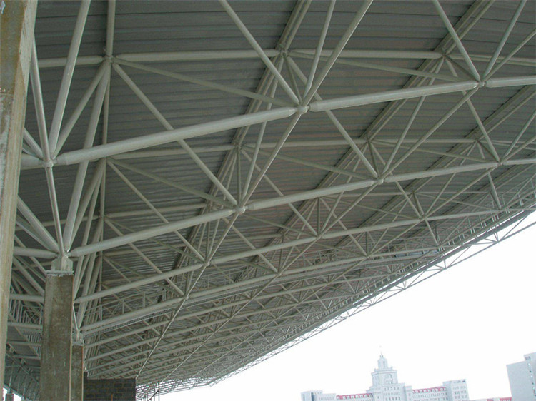 霍林郭勒学院体育场网架工程