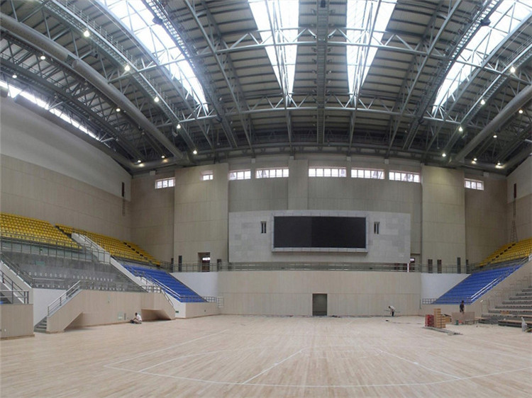 霍林郭勒体育委员会运动场